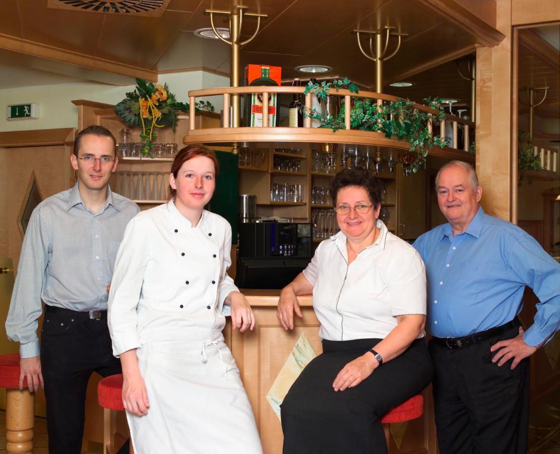 Hotel Restaurant Wallner I Contactless Check-In Sankt Valentin Eksteriør billede